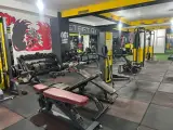 باشگاه بدنسازی آراز