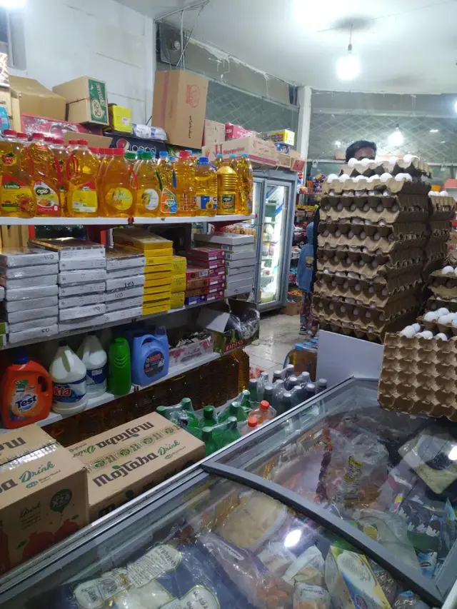 سوپر مارکت قدک