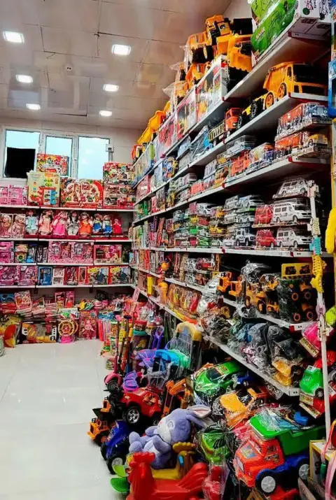 اسباب بازی و لوازم التحریر آوای کودک