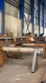 فروشگاه آهن آلات اطمینان صنعت