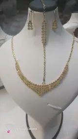 گالری طلا و جواهر آویتا