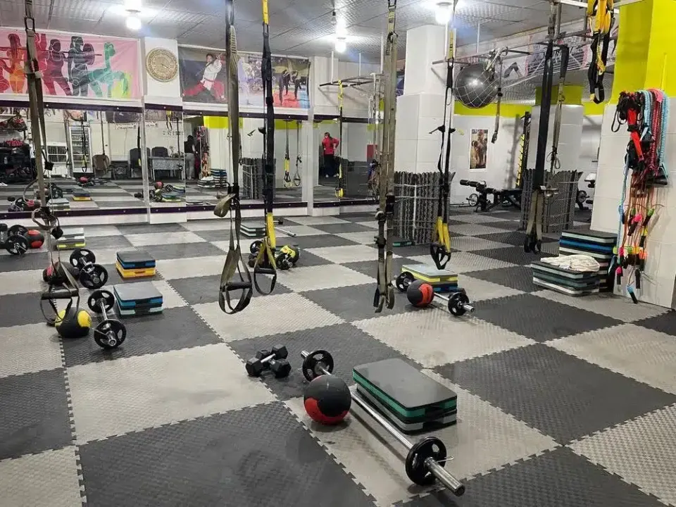 باشگاه ورزشی پرشین