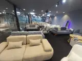 مبل جانان
