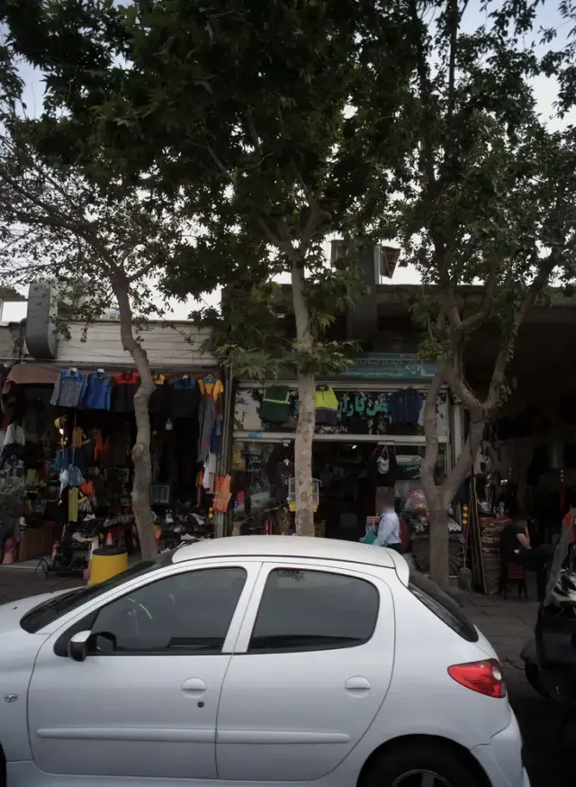 ایمن کاران