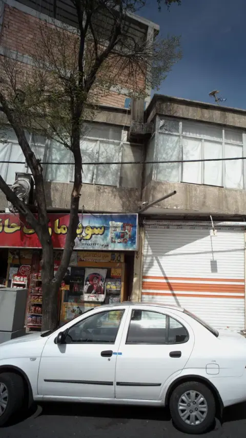 سوپرمارکت حاتمی