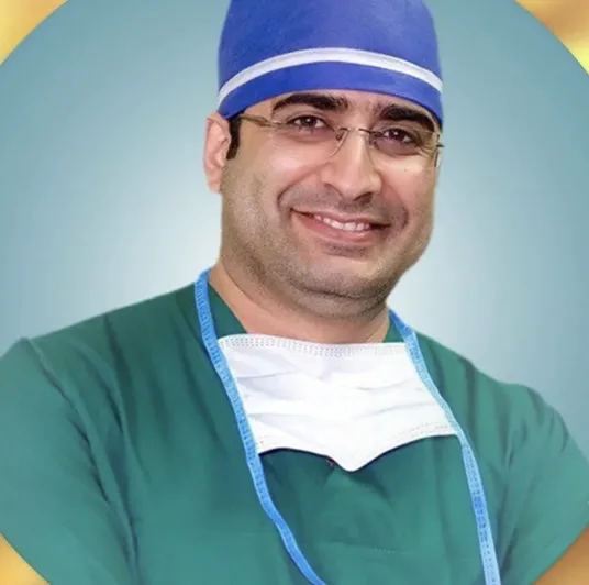 دکتر عبدالرحیم امینی چشم پزشک بندرعباس