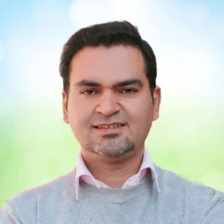 اصفهان گردی با احسان آقای اصفهانگرد مکان های تاریخی و تفریحی