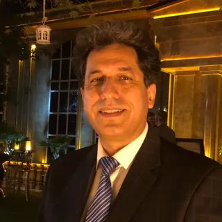 دکتر مهدی توکلی دندانپزشک