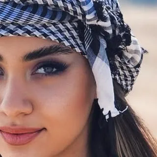 خدمات تخصصی اکستنشن مژه اقدسیه و ازگل