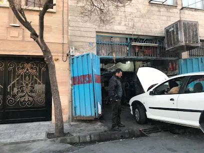 تعمیرگاه عارف