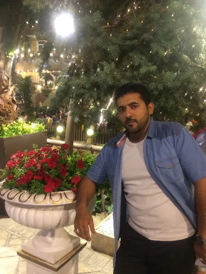Garden restaurant Parmis