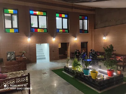 کافه رستوران سنتی حسام لشگر