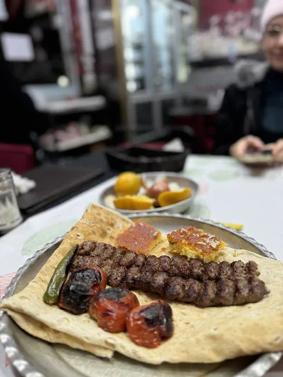 چلوكبابي بيتا