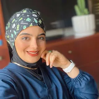 دكتر مائده صادقى