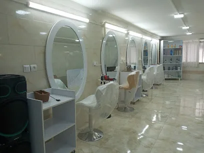 کلینیک مهر کرج، درمانگاه تخصصی پوست و مو