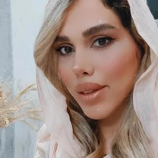 آکادمی ناخن و مژه آتی