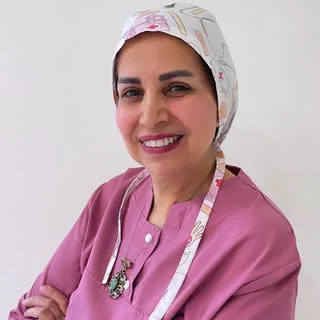 دکتر هیفاء خندان | دندانپزشک | جراح