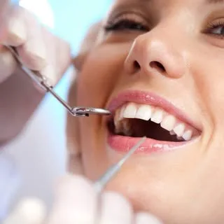 درمانگاه دندانپزشکی دکتر میشیان