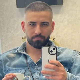 آرایشگر/کوتاهی مو/حرفه ای