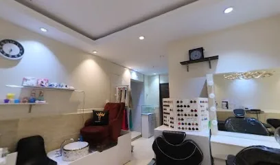 سالن زيبايي حورا