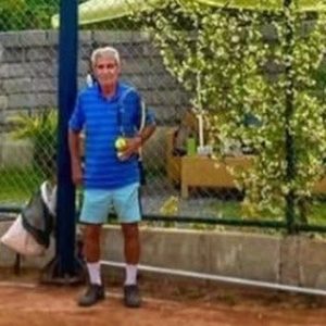 Akbari_tennis