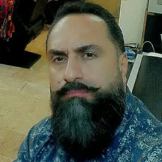مرد و پسر  آریایی...غرب تهران.