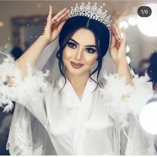 مزون عروس و تشریفات عروسی نارسيس