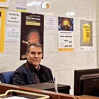دفتر پیشخوان گلدیس(تنهائی)
