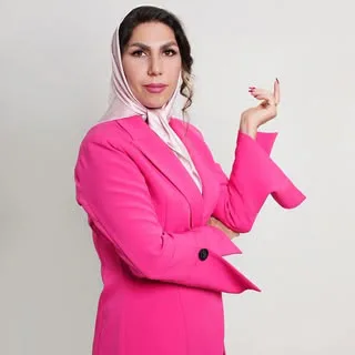 مرکز زیبایی ستایش/لیلی دهقان