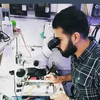 پوریا داودی | تعمیرات موبایل اهواز
