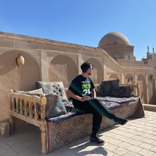 Barber میلاد فرجی