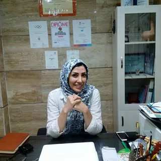 سارا جمهوری.فیزیوتراپیست