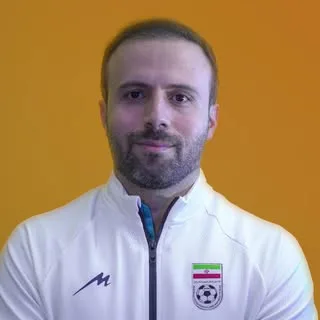 بنیامین کیانی پور | کلینیک فیزیوتراپی ورزشی آرتا