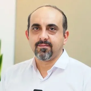 دکتر علیرضا متشکر متخصص اعصاب و روان