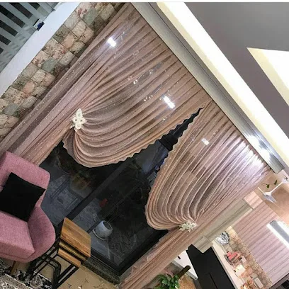 پرده سرای روناس