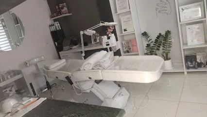 کلینیک ارمانا