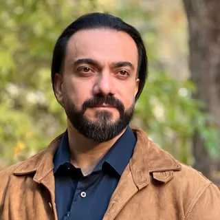 آکادمی هنری استاد امیرجمشیدی آموزش نقاشی و طراحی
