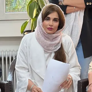 آموزشگاه نقاشی سعادت آباد نور
