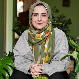 آموزش|کلینیک درمان گل و گیاه بیمار اصفهان