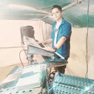 میثم آزادی موزیک