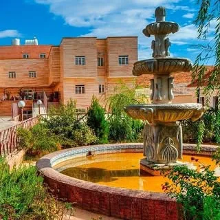 مرکز سالمندان پویا فرزانگان