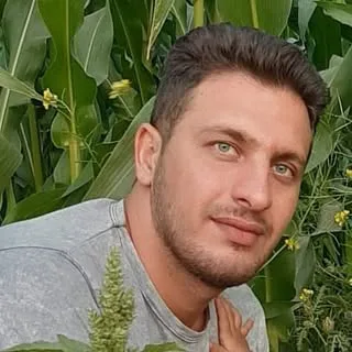گچبری و گچکاری حاتم بداغی
