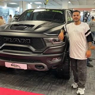 خدمات خودرو/صفر تا صد/ چپی/ در حد اتاق