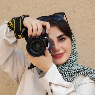 | محـدثـــــــه | عکاس، تولید محتوا اصفهان
