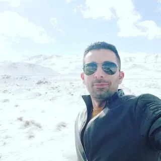 آسانسور و پله برقی
