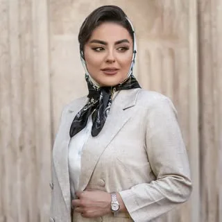 دکتر هاجر داورپناه،متخصص تغذیه و رژیم درمانی