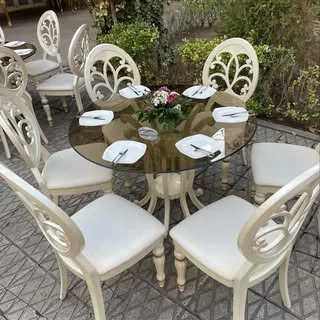اجاره و فروش لوازم دکور و تجهیزات جشن میز و صندلی ظروف