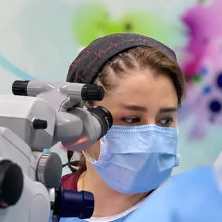 دکتر نسیم عموهاشمی بلفاروپلاستی چشم پزشک