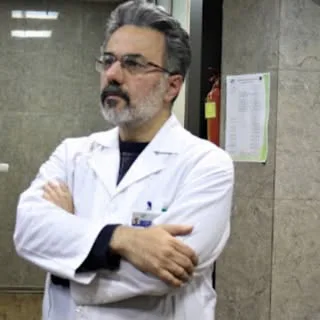 دکتر فرزاد پاکدل|جراح پلاستیک چشم و‌صورت