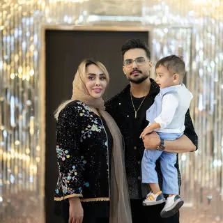 |آذر قنـــبـــری|